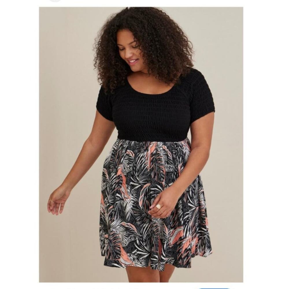 Torrid Dress Mini Challis Smocked Tropical Sz 0 = Large/12 NWOT